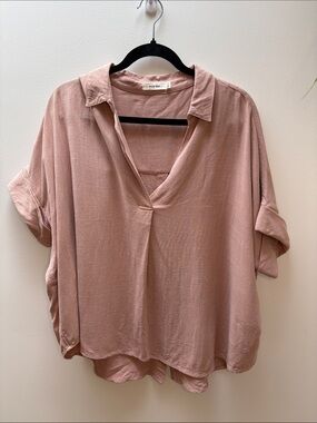 Mod Ref Dusty Rose Collared V-Neck Tunic